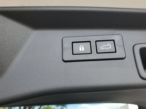 Used 2026 Subaru Outback Limited XT AWD/4WD image 27