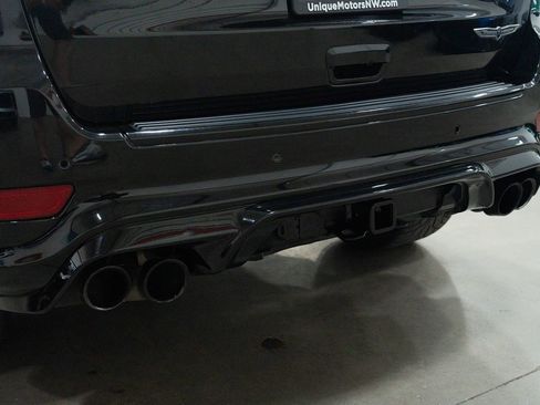 Used 2018 Jeep Grand Cherokee Trackhawk image 13