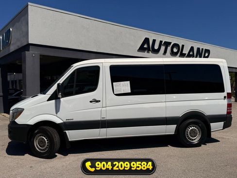 Used 2016 Mercedes-Benz Sprinter 2500 image 4
