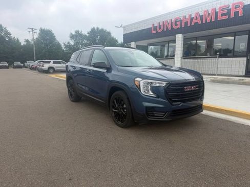 Used 2024 GMC Terrain SLE w/ Driver Convenience Package AWD/4WD image 7