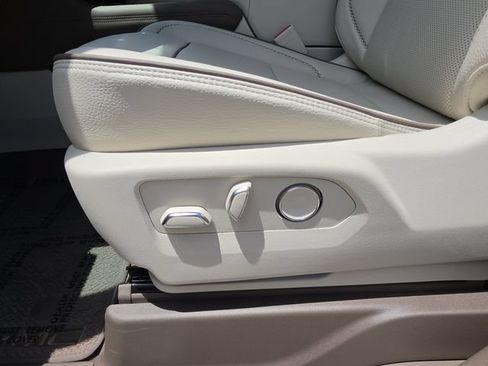 New 2026 GMC Yukon Denali w/ Advanced Technology Package RWD image 21