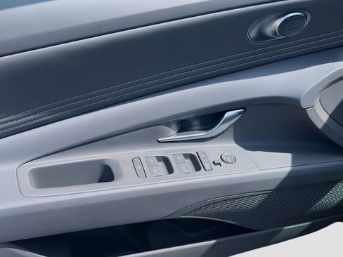 Certified 2026 Hyundai Elantra Sport FWD image 14