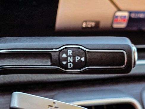 New 2026 Mercedes-Benz GLS 450 4MATIC image 25