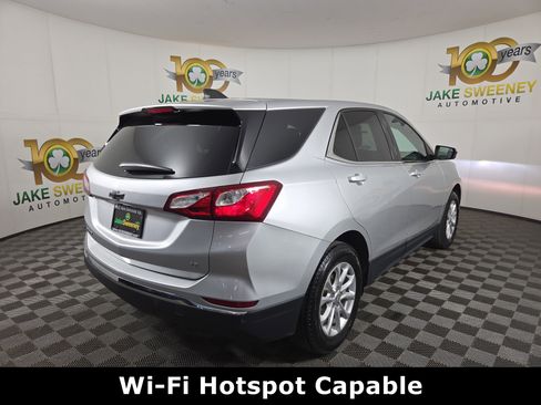 Certified 2020 Chevrolet Equinox LT w/ Driver Convenience Package image 9