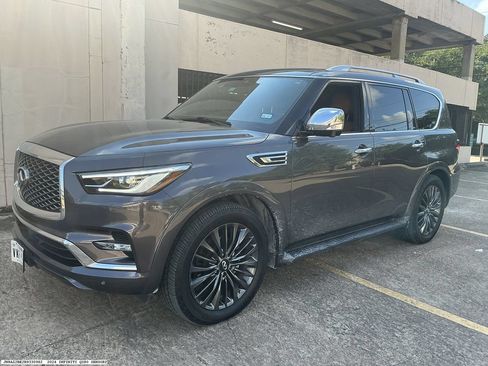 Used 2024 INFINITI QX80 Sensory w/ Cargo Package AWD/4WD image 4