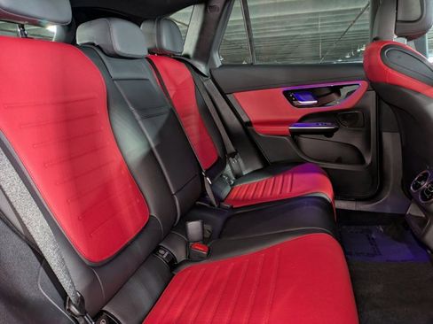 Certified 2025 Mercedes-Benz GLC 300 image 21