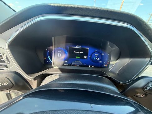 Used 2021 Ford Escape Titanium w/ Titanium Elite Package FWD image 17