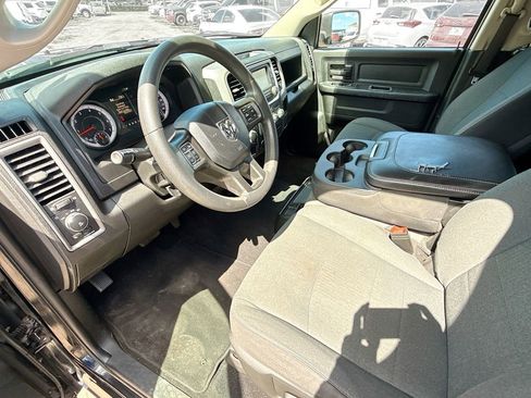 Used 2022 RAM 1500 Tradesman w/ Tradesman SXT Package RWD image 27