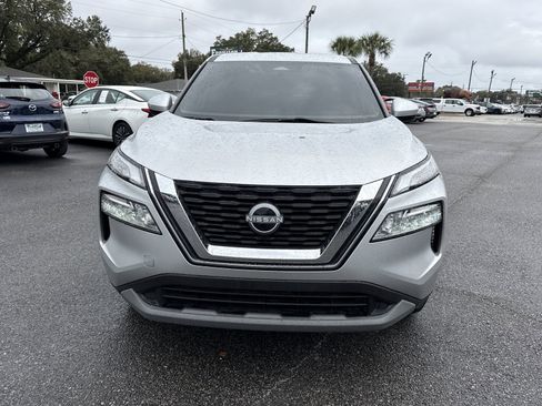 Used 2023 Nissan Rogue SV FWD image 8