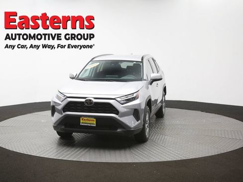 Used 2024 Toyota RAV4 XLE AWD/4WD image 51