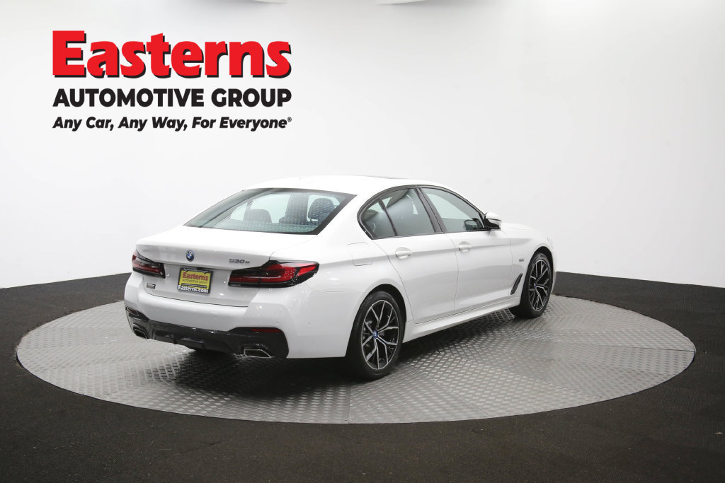 Used 2023 BMW 530e w/ M Sport Package RWD image 45