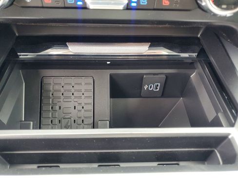 New 2025 Ford F250 Lariat w/ Lariat Ultimate Package image 19