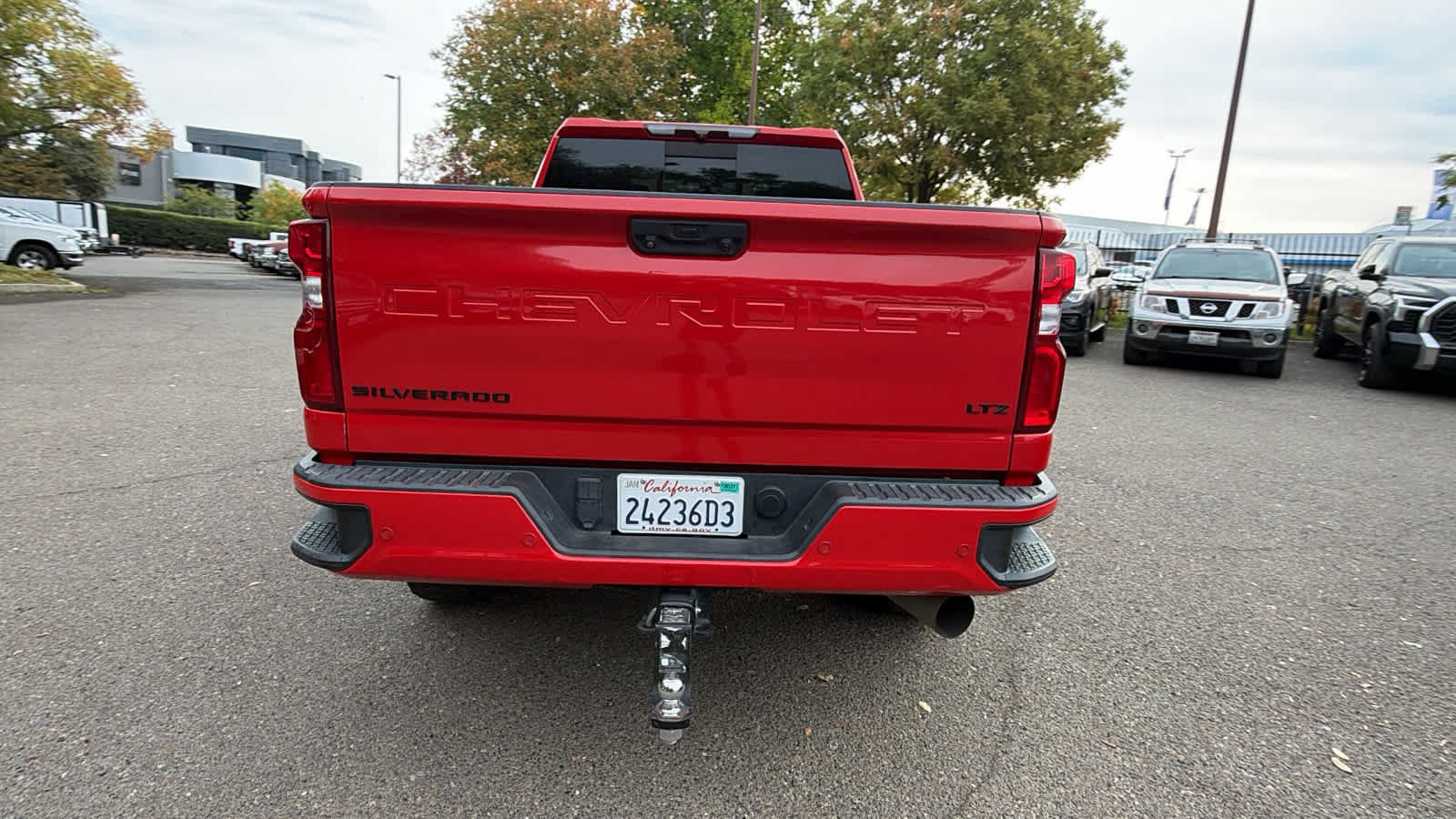 Used 2021 Chevrolet Silverado 2500 LTZ w/ LTZ Plus Package AWD/4WD image 6