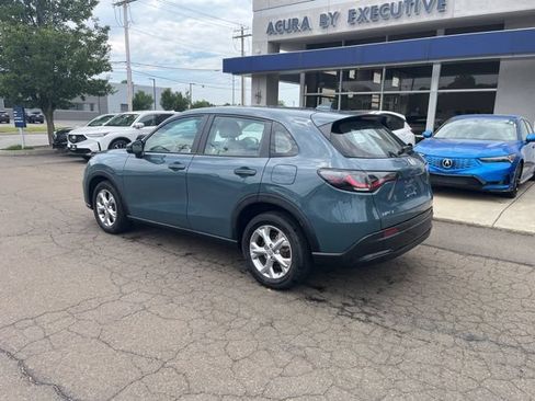 Used 2024 Honda HR-V LX image 9