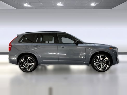 Used 2020 Volvo XC90 T6 R-Design w/ Protection Package Premier image 7
