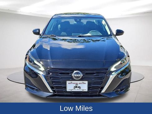 Used 2023 Nissan Altima 2.5 S image 2