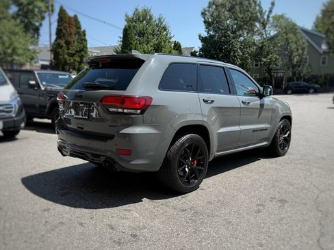 Used 2021 Jeep Grand Cherokee SRT AWD/4WD image 8