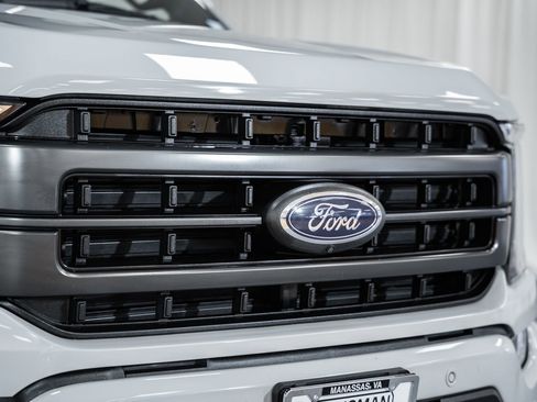 Used 2023 Ford F150 Lariat w/ Equipment Group 502A High image 11