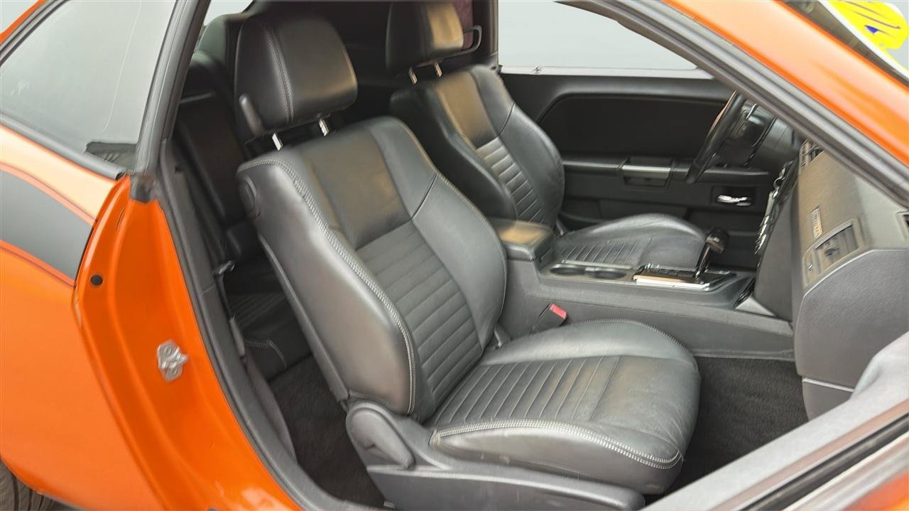 Used 2012 Dodge Challenger R/T RWD image 14