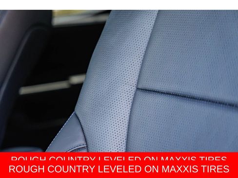 Used 2026 Toyota Tundra Platinum AWD/4WD image 27