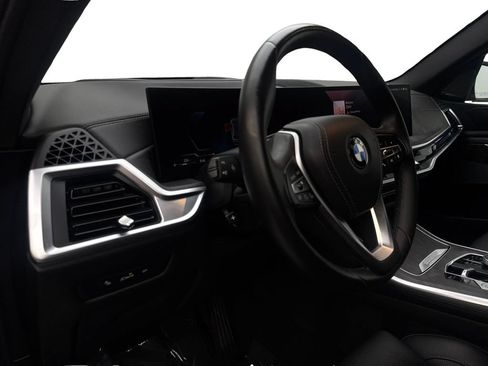 Used 2024 BMW X5 sDrive40i w/ Premium Package RWD image 52