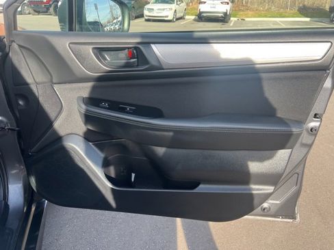 Used 2019 Subaru Legacy 2.5i w/ Alloy Wheel Package image 10