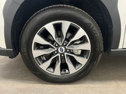 Used 2025 Subaru Outback Limited image 30