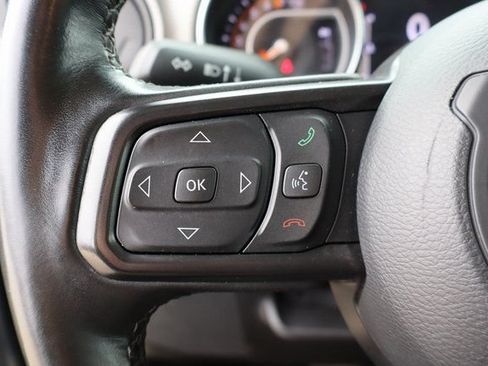Used 2022 Jeep Gladiator Sport AWD/4WD image 14