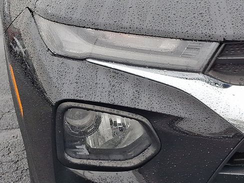 Used 2022 Chevrolet TrailBlazer LT w/ Driver Confidence Package image 9