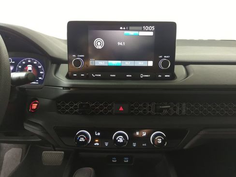 Certified 2023 Honda Accord LX image 13