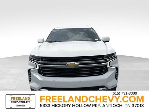 Used 2024 Chevrolet Suburban LT AWD/4WD image 9
