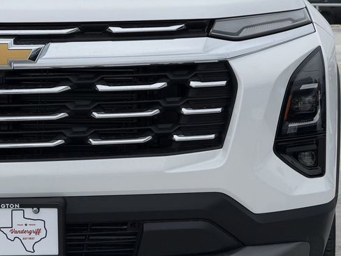 New 2026 Chevrolet Equinox LT w/ Safety and Technology Package image 8