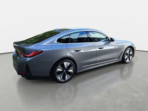 New 2025 BMW i4 eDrive40 w/ Premium Package image 5