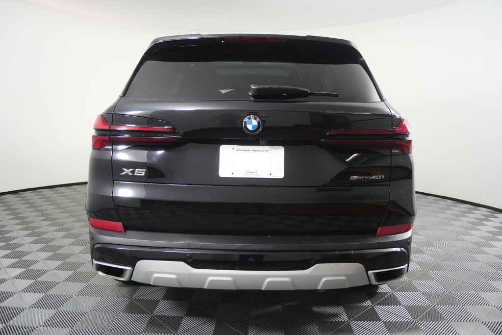 Certified 2026 BMW X5 sDrive40i RWD image 5