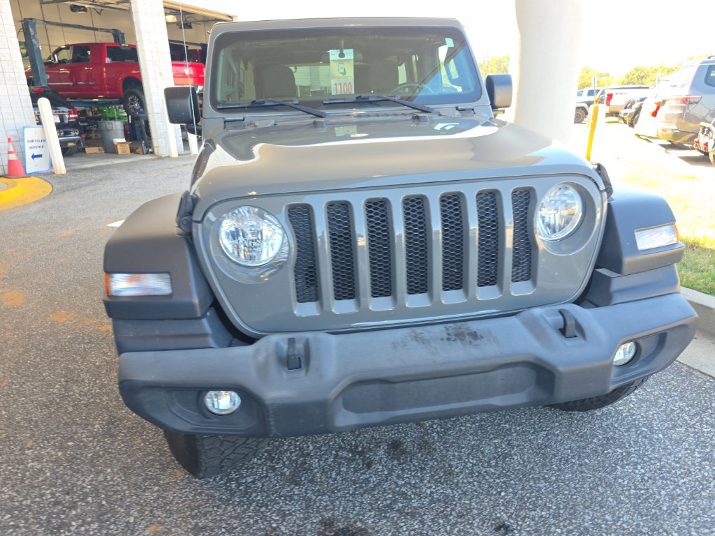 Used 2018 Jeep Wrangler Unlimited Sport S AWD/4WD image 7