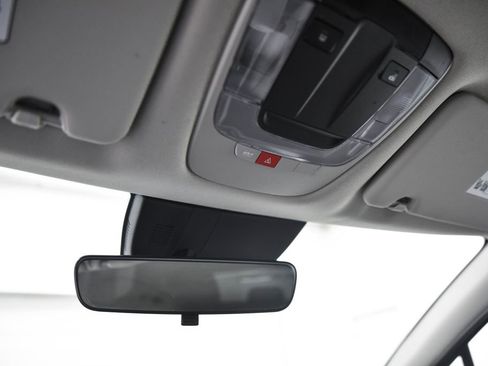 Used 2024 Kia Sportage EX image 18