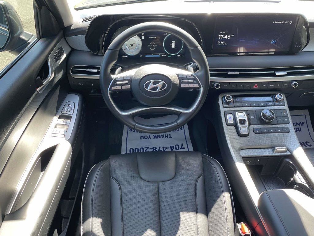 Certified 2025 Hyundai Palisade SEL FWD image 13