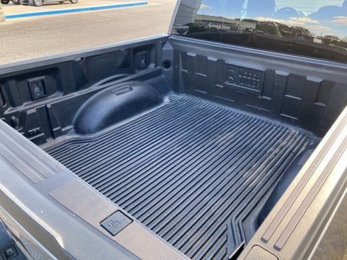 Used 2021 Ford F150 XLT image 21