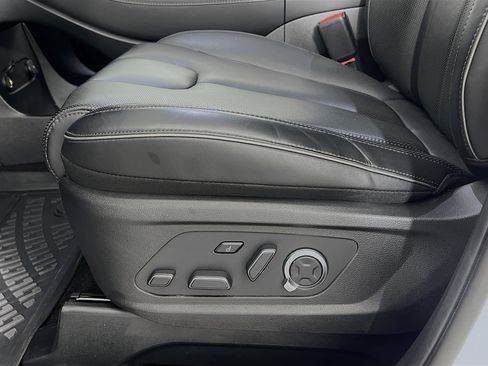 Used 2025 Hyundai Palisade Calligraphy AWD/4WD image 21