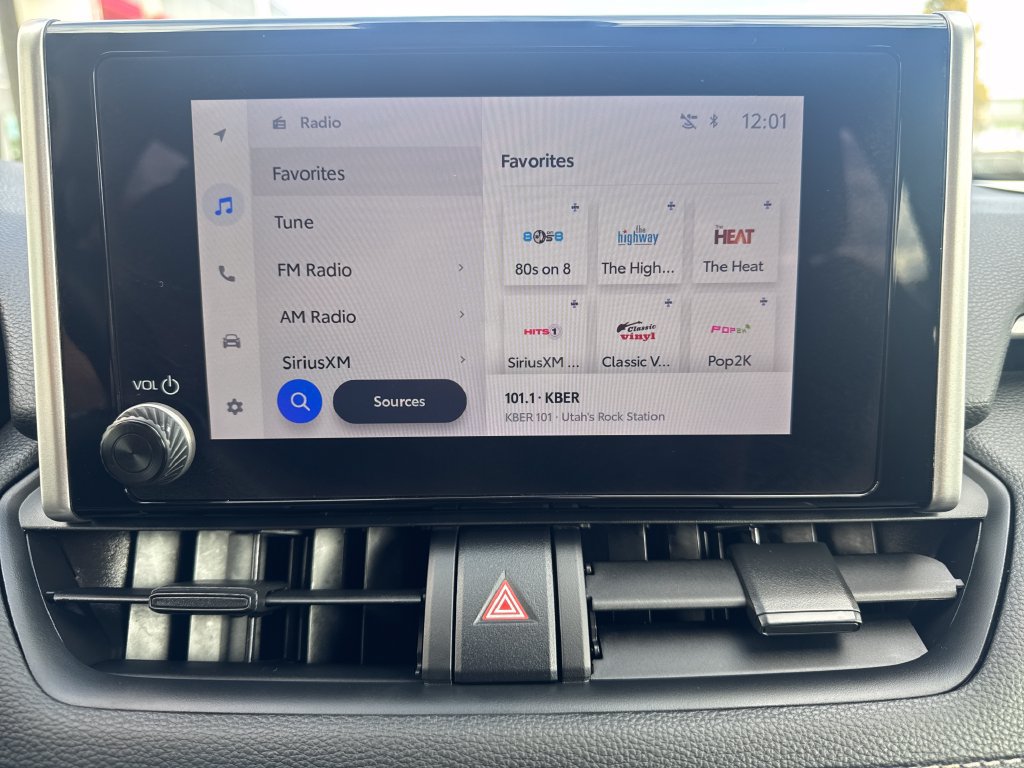 Certified 2025 Toyota RAV4 LE AWD/4WD image 19