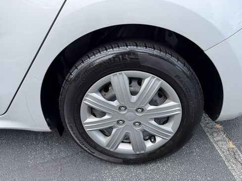 Used 2023 Kia Rio LX FWD image 41
