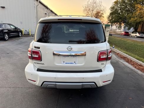 Used 2018 Nissan Armada SL w/ Premium Package image 10