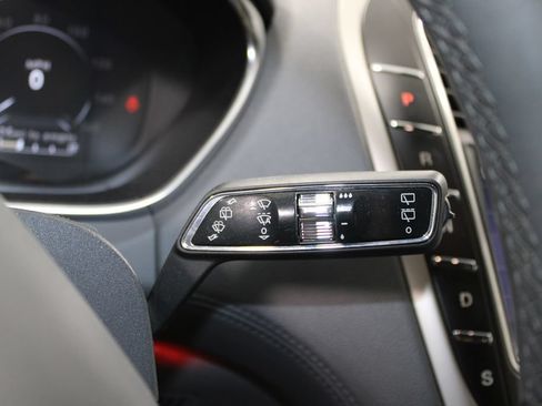 Used 2019 Lincoln Nautilus Reserve FWD image 27