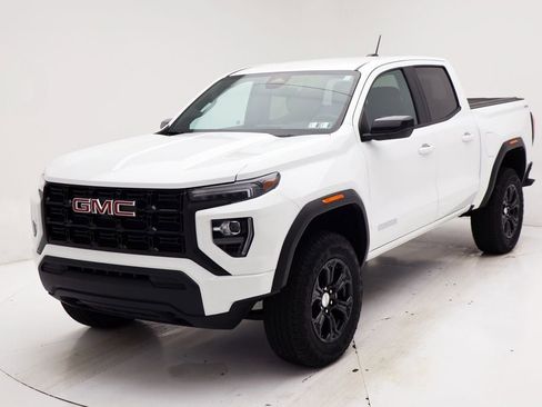 Used 2024 GMC Canyon Elevation w/ Trailering Package image 5