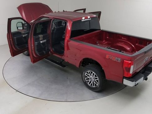 Used 2019 Ford F250 Lariat w/ Lariat Ultimate Package AWD/4WD image 56
