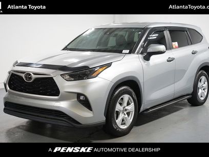 Certified 2023 Toyota Highlander LE