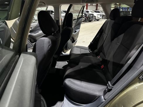 Used 2022 Subaru Outback Premium image 17