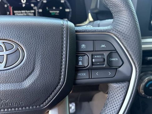 Certified 2026 Toyota Tacoma TRD Sport AWD/4WD image 38