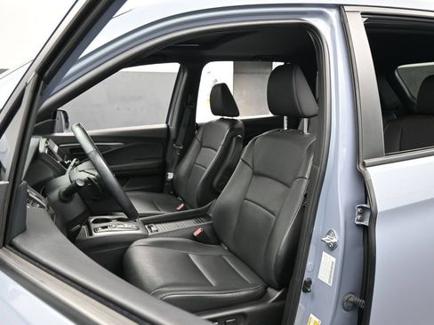 Used 2023 Honda Passport EX-L image 10