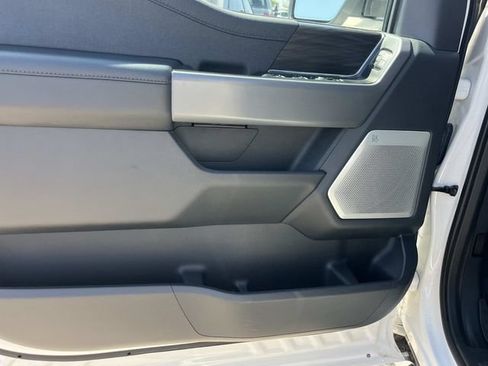 Used 2024 Ford F150 Lariat w/ Equipment Group 502A High AWD/4WD image 39